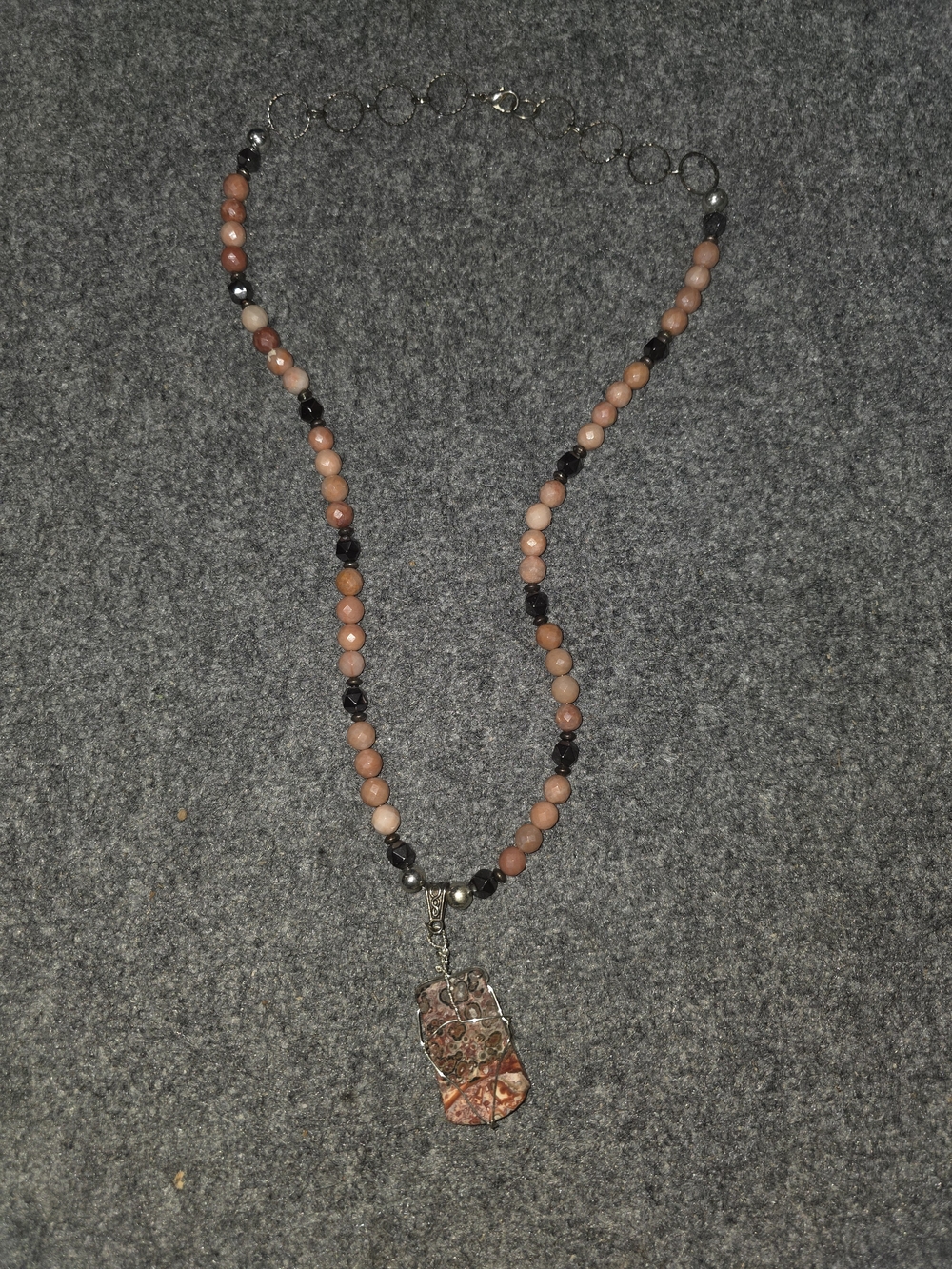 Boho Pink Beaded Pendant Necklace - Unbranded